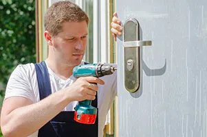 Super Locksmith Service Houston, TX 713-470-0714 - lock-changing